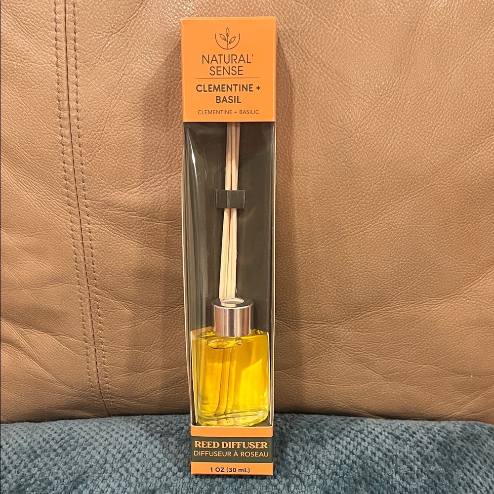 NWT Natural Sense Reed Diffuser Fragrance Clementine Orange Basil One Ounce